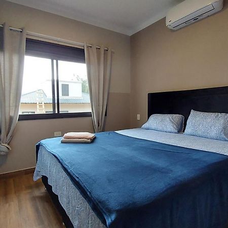 شقة Casa De Huespedes Mariposa En Manantial Countryclub Hohenau المظهر الخارجي الصورة