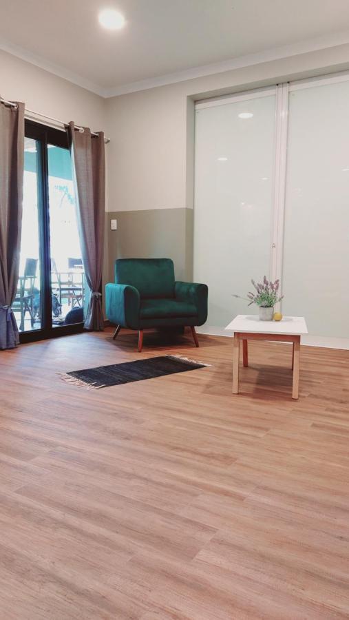 شقة Casa De Huespedes Mariposa En Manantial Countryclub Hohenau المظهر الخارجي الصورة