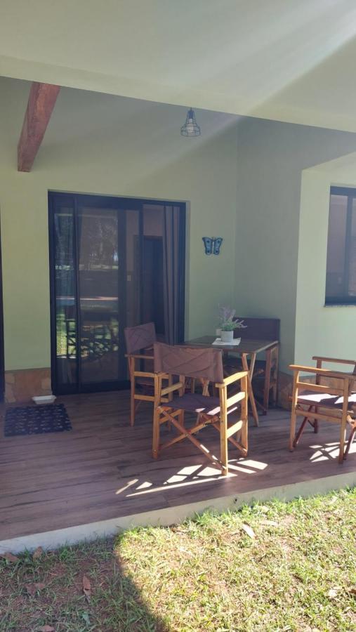 شقة Casa De Huespedes Mariposa En Manantial Countryclub Hohenau المظهر الخارجي الصورة