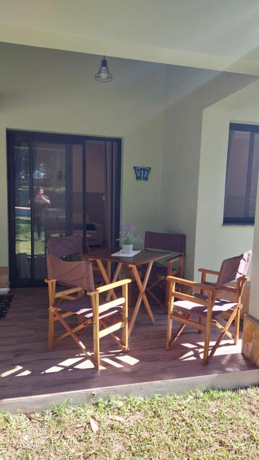 شقة Casa De Huespedes Mariposa En Manantial Countryclub Hohenau المظهر الخارجي الصورة